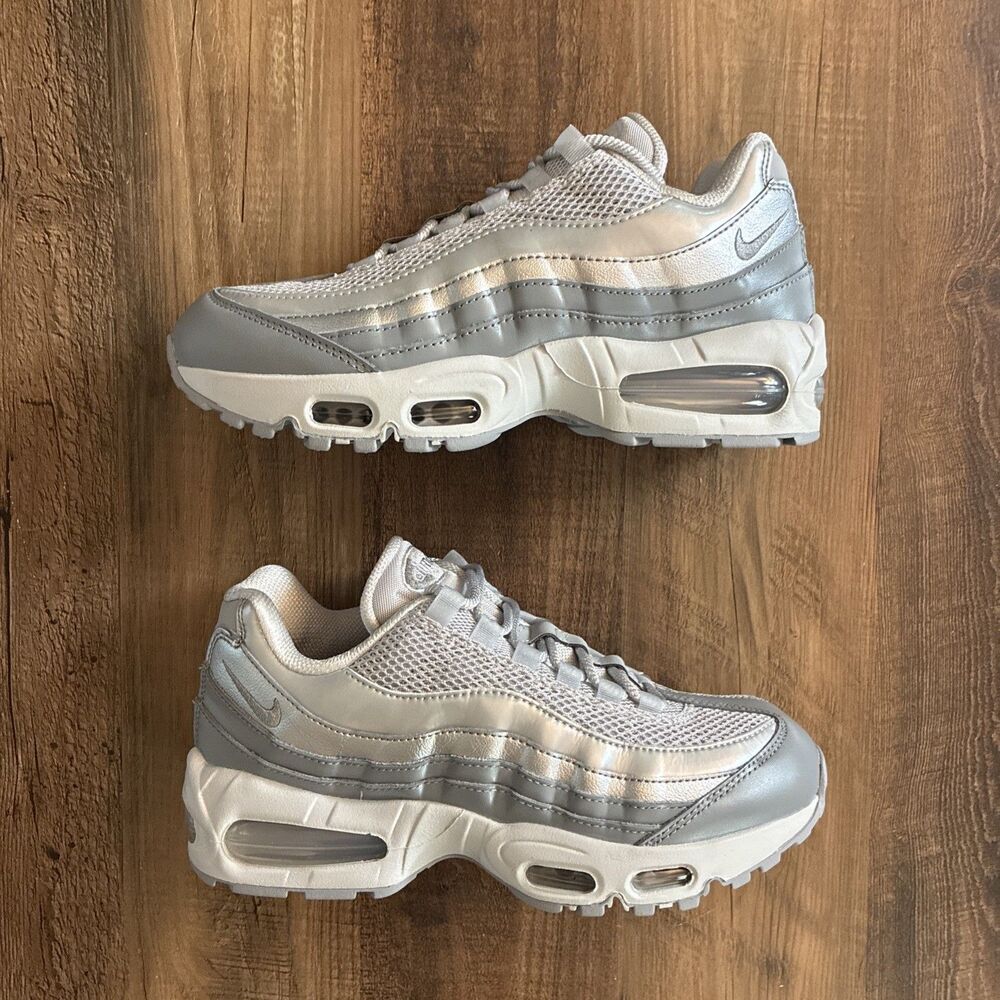 Nike Air Max 95 Big Bubble SE Women Size 8.5 Metallic Silver Grey Fog IB6398-001